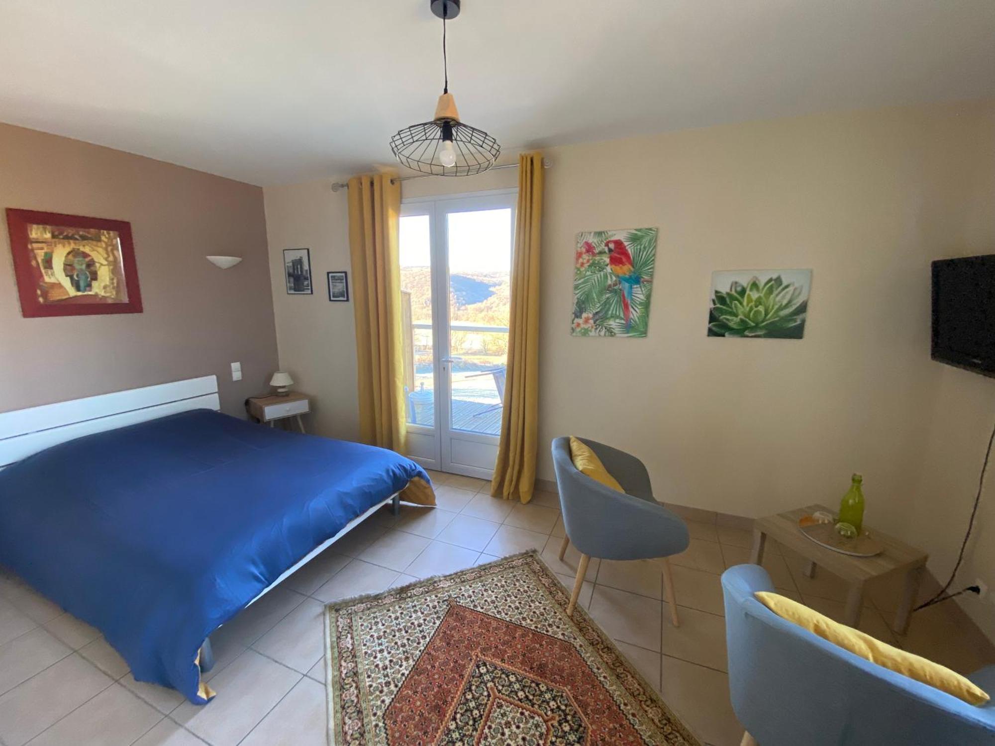Val St Georges Hotel Saint-Georges-de-Luzençon Buitenkant foto