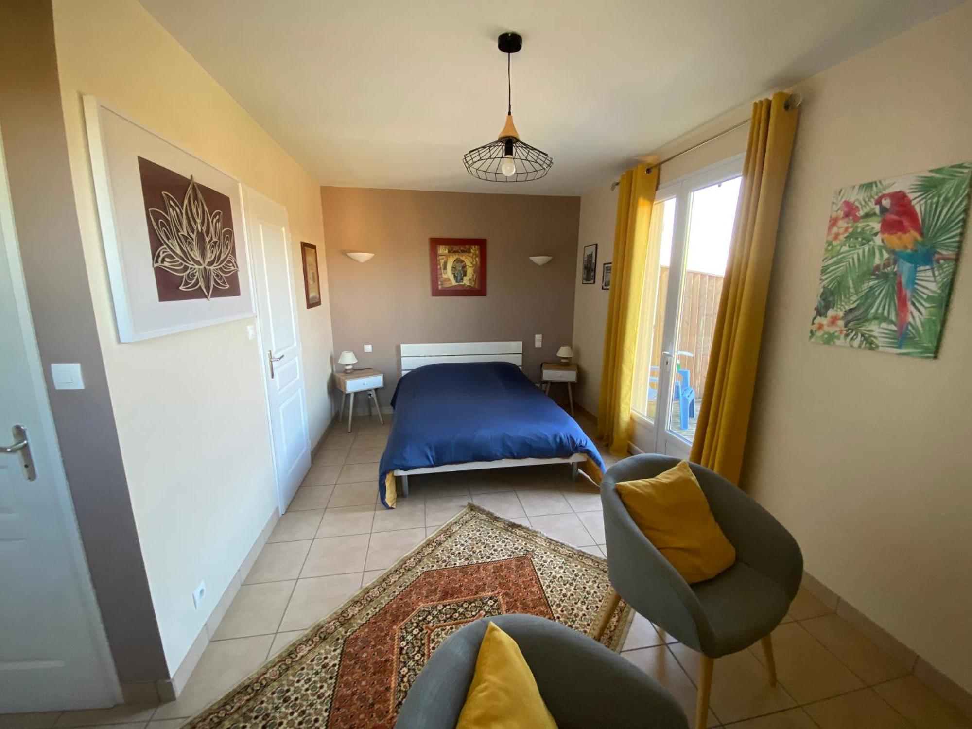 Val St Georges Hotel Saint-Georges-de-Luzençon Buitenkant foto